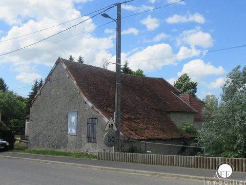 25 minutes from Coulommiers - sector la Ferté Gaucher In a village and quiet: Barn of 120 m2 built on a plot of 367 m2. Everything in the sewer on the street. Features: - Garden