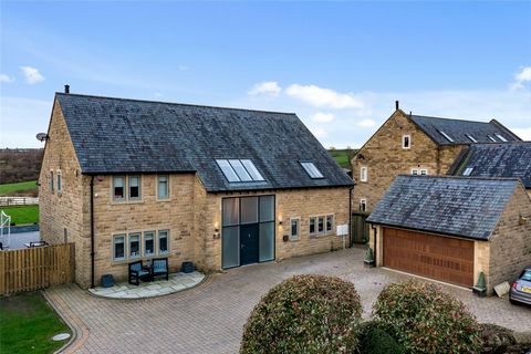 Manor View is an immaculately presented four/five bedroom detached family home built in 2014 sitting within a small enclave of exclusive houses, having breath-taking panoramic views over open countryside. The impressive grand entrance hallway has dou...