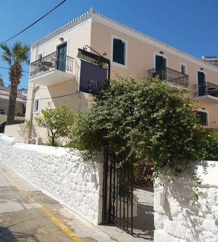 For sale a Boutique Hotel with an area of 470 sq.m. on a plot of 490 sq.m. in a particularly advantageous position in the secular Spetses. It is a renovated business in full operation with a ready clientele and very good reviews. The hotel consists o...