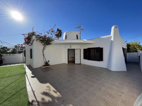 Spanish Property Choice are delighted to offer you a bungalow style, lovely, three bedroom, one bathroom (plus separate toilet), detached villa located in the tranquil coastal town of Villaricos, with local bars and restaurants all within easy walkin...