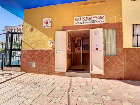 Local for sale of 118 square meters in the centre of Fuengirola surrounded by all the services to go walking everywhere with the convenience of having sport, health, commerce and at your fingertips. Due to the characteristics of the local we can see ...