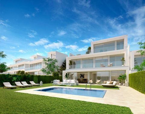 New Development: Prices from 595,000 ? to 595,000 ?. [Beds: 3 - 3] [Baths: 3 - 3] [Built size: 200.00 m2 - 200.00 m2]The development is located in Sotogrande, the most prestigious private residential area in Spain and an exclusive destination for the...