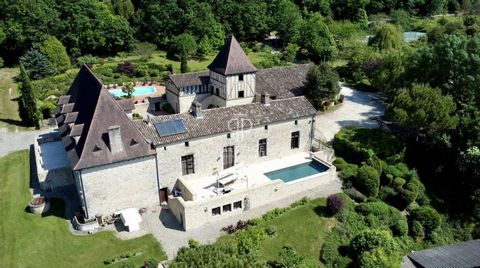 Simply superb XVIth Century Chateau, set in an estate of over 20 acres in beautiful, peaceful countryside in the Lot-et-Garonne. For more than 400 years, this historic chateau was the impressive property of a noble family. Tastefully renovated by the...