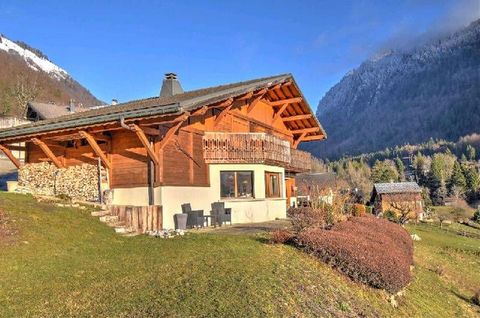 This very attractive chalet, with huge interior spaces, benefits from a splendid position, ticked away at the end of a road in Montriond. It has incredible mountain views and direct access to the wilderness. * Accommodation Spacious, modern and brigh...