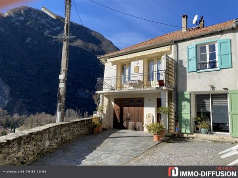 Mandate N°FRP158093 : House approximately 127 m2 - Terrace : 50 m2, Sight : Montagne. Built in 1965 - Equipement annex : Terrace, Balcony, Garage, cellier, combles, - chauffage : fioul - Class Energy G : 421 kWh.m2.year - More information is avaible ...