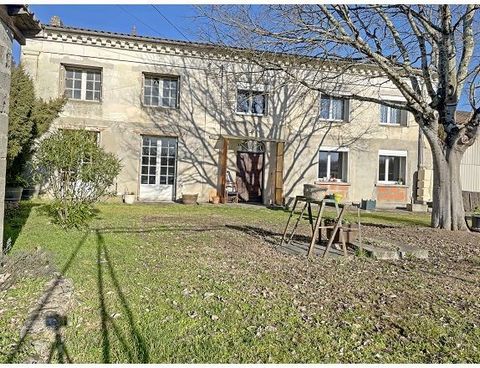Only 10 minutes from LIBOURNE. Come and realize your real estate project with this stone house of about 150 m2. It has an entrance, kitchen, living room, boiler room, living room, hallway, bathroom and toilet for the ground floor, landing, 3 bedrooms...