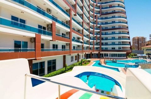 The complex is located in Alanya Mahmutar, within walking distance of beaches, restaurants, shops, and public transport. It is only 25 Km from Alanya airport, and the Airport shuttle bus station is close to the apartment in Mahmutlar.   This modern a...