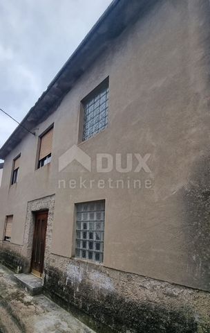 Location: Primorsko-goranska županija, Novi Vinodolski, Novi Vinodolski. NOVI VINODOLSKI - House near the center and the sea We offer a house for sale, near the center, the sea, the city marina. It consists of a basement and two floors connected by a...