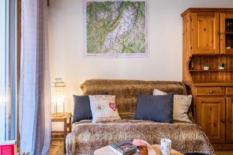 Wunderschönes Studio von 24 Quadratmetern in à Chamonix-Mont-Blanc. ArrayMit einer Fläche von 24 Quadratmetern umfasst es zwei Schlafbereiche mit mehreren Stauräumen. Ich wünsche Ihnen einen schönen Aufenthalt! Dieses helle und charmante Studio befin...