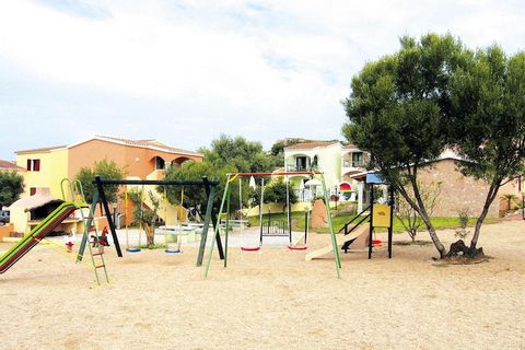 Apartamentos bien equipados en el noroeste de Cerdeña, entre Castelsardo y S. Teresa di Gallura. La pequeña y tranquila ciudad de Badesi ofrece una hermosa vista de la zona costera del golfo de Asinara. Los complejos constan de apartamentos adosados ...