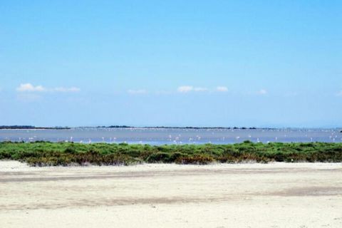 Residentie “Les Saladelles”. In de wijk Palais de la Mer, van de zee, 450 m van het strand. Parkeerplaats. Winkelcentrum 50 m, zandstrand 