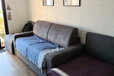 Ce charmant appartement de 39 mטtres carrיs est l'escapade idיale pour jusqu'א quatre personnes. Il dispose d'une chambre douillette avec un lit double et d'un canapי convertible dans le salon, assurant le confort de tous. La propriיtי accepte les an...