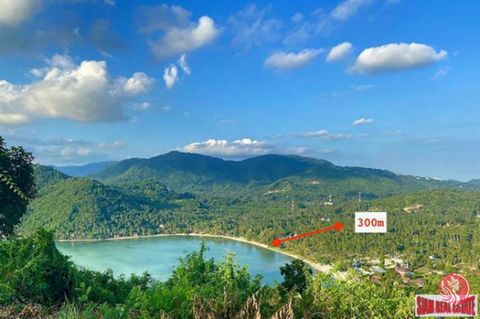 A large 3,482 sqm land plot for sale at Taling Ngam, Koh Samui. The land is a short 300 meters to the beach and a 20 minute drive to the ferry pier that goes to Surat Thani mainland. This flat land plot is surrounded by coconut plantations and close ...