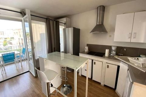 This charming 36 m² apartment can comfortably accommodate up to 4 guests with a 140 cm bed in the bedroom and a 180 cm trundle bed in the living room. The accommodation is non-smoking and not pet-friendly, providing a peaceful retreat for guests. A c...