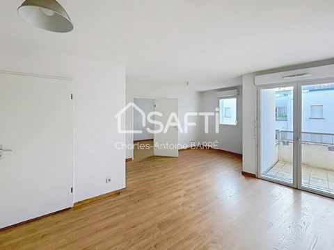 Situé à Mérignac, ce charmant appartement T2 de 46m² offre un cadre de vie agréable et dynamique. Proche des commerces, des écoles et des transports en commun, cette localisation convoitée séduit par sa convivialité et sa praticité au quotidien, idéa...