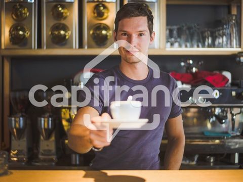 Sylvain Lacheteau, réseau Capifrance Commerces, vous propose à la vente un fonds de bar-restaurant. Cette affaire, située à quelques minutes de Dinan, offre un espace de 90m2 (76 couverts) dans une atmosphère chaleureuse. Le matériel de cuisine est r...