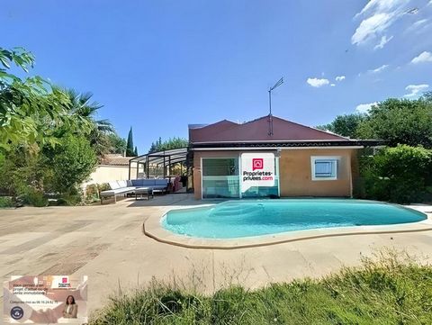 Dans un environnement paisible à Vidauban, laissez-vous séduire par cette villa d'exception de 153 m² sur deux niveaux, sublimée par trois vérandas, une piscine au sel avec sa terrasse en travertin et un spa australien 6 places. Une propriété unique ...