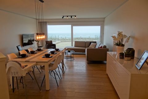 Spacious modern apartment located on the sea wall with 3 bedrooms Very large terrace on the side of the sea wall and very large sun terrace with furniture Sun blinds are also provided Wifi and digital TV / Smart TV available. Nestled in the serene co...