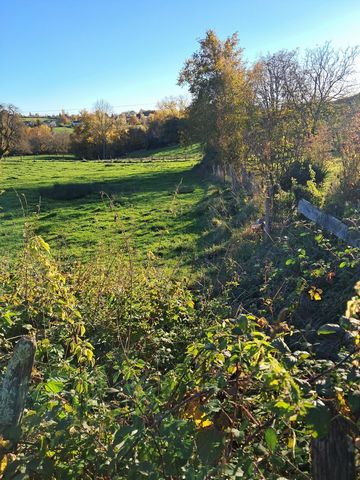Vent terrain à construire de 1883 m²