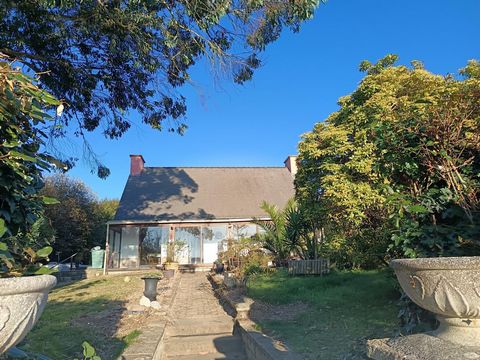 RARE ! Maison de Charme (136m²) + 2200m² de Nature Pure