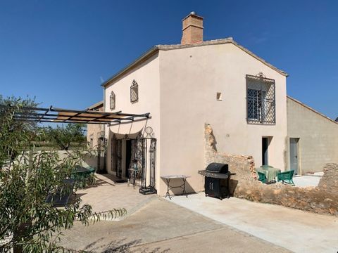Beautiful reformed semidetached campo house In Jarafuel on a short distance to town The house sits on a large almonds grove and has amazing views over the valley  Loungediner kitchen garage 3 bedrooms and bathroom upstairs nice terraces 