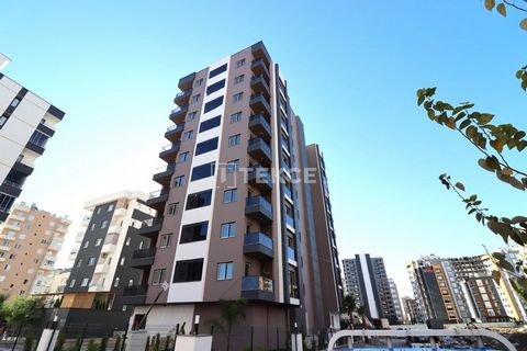 Stylish Apartments Close to the Amenities in Mersin Mezitli Located in the Eastern Mediterranean of Turkey, Mersin attracts attention with its Europe's longest coastline, expansive port, and of course blue flag quality beaches. In the region, a mild ...