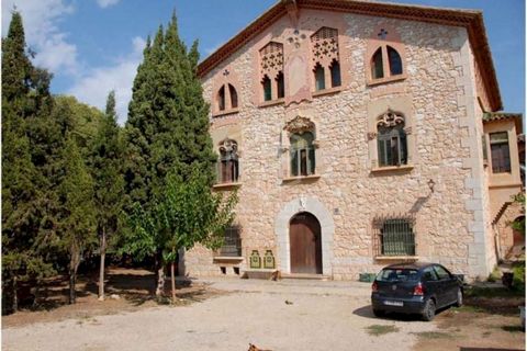 Beautiful country estate of the late 19th century, made in the Catalan Art Nouveu style, is one of the most emblematic houses in this area. It was built by a catalan architect Josep Font i Guma in 1898. It is located in the Garraf region, province of...