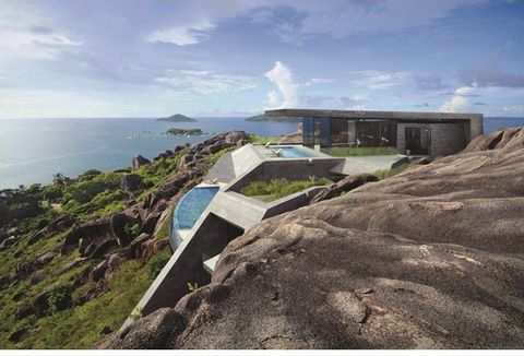 14 luxury resort residences for sale with breathtaking panoramas of the sea and surrounding islands. Each residence enjoys a generous plot size and spacious interior living space with villas to choose from with between 3 and 5 bedrooms. Buyers can pe...