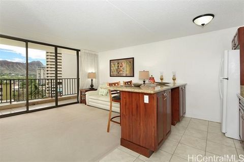 Location, location! You'll love the close proximity to famous Waikiki Beach, Kapiolani Park, Honolulu Zoo, Ala Wai Golf Course, restaurants, shopping and entertainment. This end unit with gorgeous Diamond Head views is FEE SIMPLE with no remaining Sa...