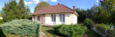 Summary Detached bungalow of 3 beds (possible 4) on a plot of closed land of 2,500 m2. West facing house Location 1 MN FROM ALL AMENITIES (2 supermarkets, 1restaurant,2 bars,2 butchers, bakery, brico, vets, doctors...) GOOGLE EARTH LINK ... a,0d,60y,...