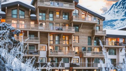 For Sale : Luxury 2 bedrooms Ski Apartment VAL-D'ISERE, Savoie