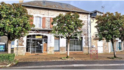 To be grabbed quickly!!!! RPH immobilier is pleased to present this property in the centre of the dynamic town of Lagraulière. Close to the A20 motorway to Limoges or Brive, this property is ideal for future traders (in the heart of the village, park...
