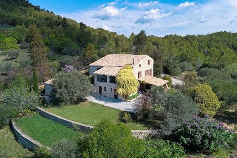 Haute-Provence. Pays de Forcalquier. Unique 18th century farmhouse, set in 13 ha of garrigue-scented, wooded grounds with mature olive trees. Old stone buildings spanning nearly 300 sqm comprising main house with large living room, mezzanine and fire...