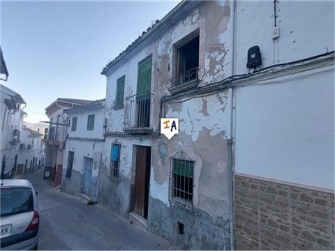 Situated in popular Castillo de Locubin just a short drive to the historical city of Alcala la Real in the south of Jaen province in Andalucia, Spain. On the market for 12,000 euros is this 130m2 build townhouse property in need of complete renovatio...