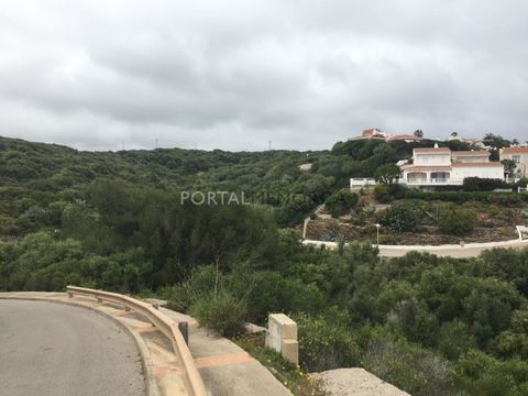 The urbanization of Cala Llonga does not yet have a complete water sanitation system and in compliance with Law 12/2016 on Environmental Assessment, building permits for new constructions will not be granted until the Municipal Council will not have ...