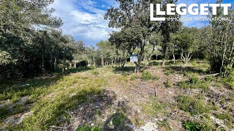 100238RSI30 - Good opportunity for non constructible land in the garrigues 5km from Uzès. Information about risks to which this property is exposed is available on the Géorisques website : https:// ...