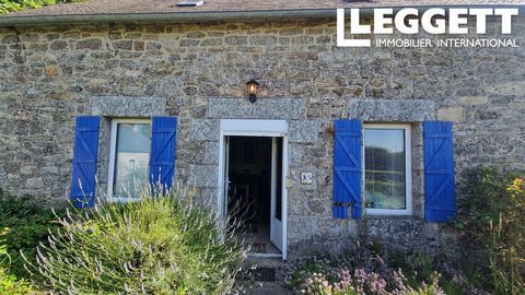 A18589JRD22 - Traditioneel stenen huis met 2 slaapkamers op het platteland in de buurt van Bourbriac. Prachtige landelijke locatie in een schilderachtig gehucht, op slechts een korte rit naar het dorp. Informatie over de risico's waaraan deze woning ...