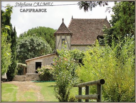Dpt Dordogne (24), à vendre proche de BEAUMONT - Maison en pierre 291 m² - Terrain de 2.6 hectares - Piscine - Etang