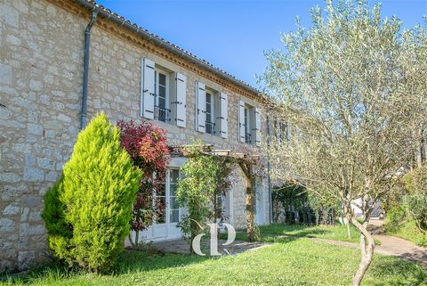 Summary A very well maintained and comfortable three-bedroom duplex, on the edge of a small and peaceful village. Built in an old completely restored convent, in which there is this beautiful apartment /terraced house, of 170 m2, on two floors. With ...
