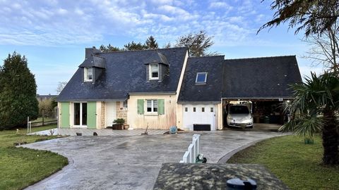 Dpt Finistère (29), à vendre TELGRUC SUR MER maison de type 4 de 87 m² habitable et 125 m² utile - Garage - Jardin - Carports