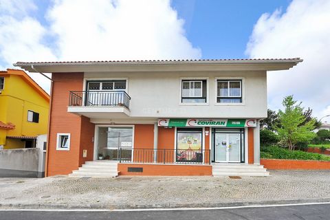 Minimarket located in a central area in the parish of Barcarena, Council of Oeiras at a scarce 17 kms from Lisbon, where this commercial establishment, Minimarket is located with its uniqueness and strong implementation and quality service in its are...