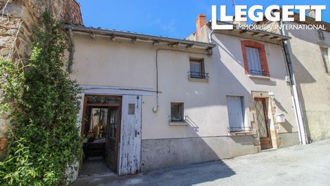 A24172CWN87 - Located in the centre of a popular village near to a bar / restaurant, this house benefits from oil fired central heating and mains drainage. Information about risks to which this property is exposed is available on the Géorisques websi...