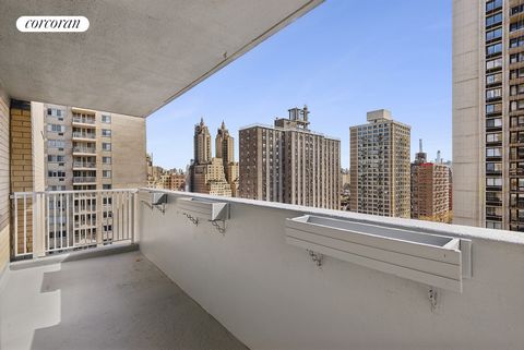 100 West 93rd Street, #16 J Just Listed - Renovated 2 BR with large terrace! Enjoy open city views and light with southern and eastern exposures. Pass through kitchen features granite counter tops and stainless steel appliances including your very ow...