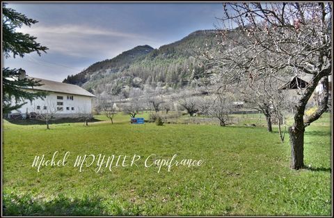 Dpt Hautes Alpes (05), à vendre CHAMPCELLA terrain