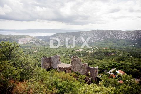 Location: Primorsko-goranska županija, Vinodolska Općina, Grižane-Belgrad. CRIKVENICA. GRIŽANE - Agrarland in Baretići Zum Verkauf steht ein landwirtschaftliches Grundstück von 490 m², gelegen neben der Straße in der ruhigen und natürlichen Umgebung ...