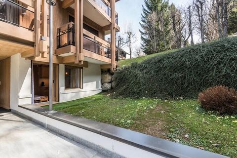 Disfrute de una estancia confortable en este cálido apartamento de 32 m2. &àgrave; Megève, a pocos pasos de las pistas de esquí. Puede alojar hasta 2 personas. 4 personas. Esta propiedad le ofrece , especialista en estancias a medida en el corazón de...