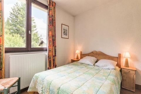 Diese charmante Ferienwohnung ist ideal f�r eine kleine Familie oder Gruppe und bietet einen komfortablen Aufenthalt mit den wichtigsten Annehmlichkeiten. Es verf�gt �ber ein Schlafzimmer mit Doppelbett, eine geschlossene Kabine mit zwei Etagenbetten...