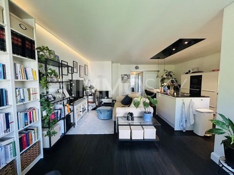 Diese schöne Wohnung im 3. Stock lässt keine Wünsche offen. Auf einer Wohnfläche von 62 m² erwartet Sie eine luxuriöse Wohnatmosphäre, die durch hochwertige Materialien und eine durchdachte Gestaltung überzeugt. Die Wohnung verfügt über zwei Zimmer, ...