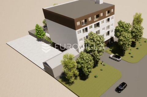 Osijek, Donji grad, attractive apartment in a multi-apartment building. New construction, in a quiet neighborhood, ideal for family life. There are kindergartens, schools, and a shopping center nearby. Public transport is nearby, a hospital and a uni...