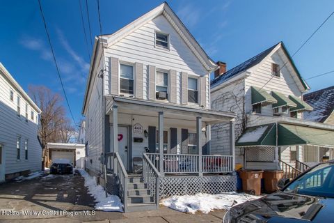 Prime Midtown Kingston Opportunity! Located in the heart of Midtown Kingston, this property features a 3-bedroom, 1.5-bath single-family home, currently tenant-occupied for immediate rental income. Behind the home is a 4500 sq. ft. warehouse ready fo...